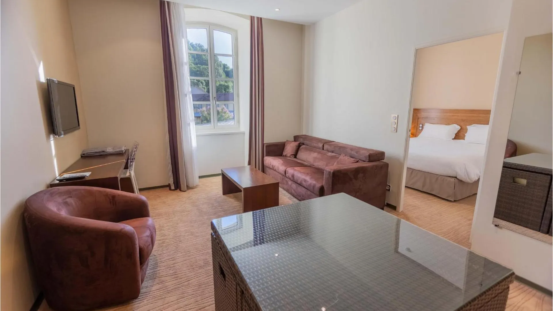 Amazing Apartment In Saint-Affrique With Wifi 0*,  Francja