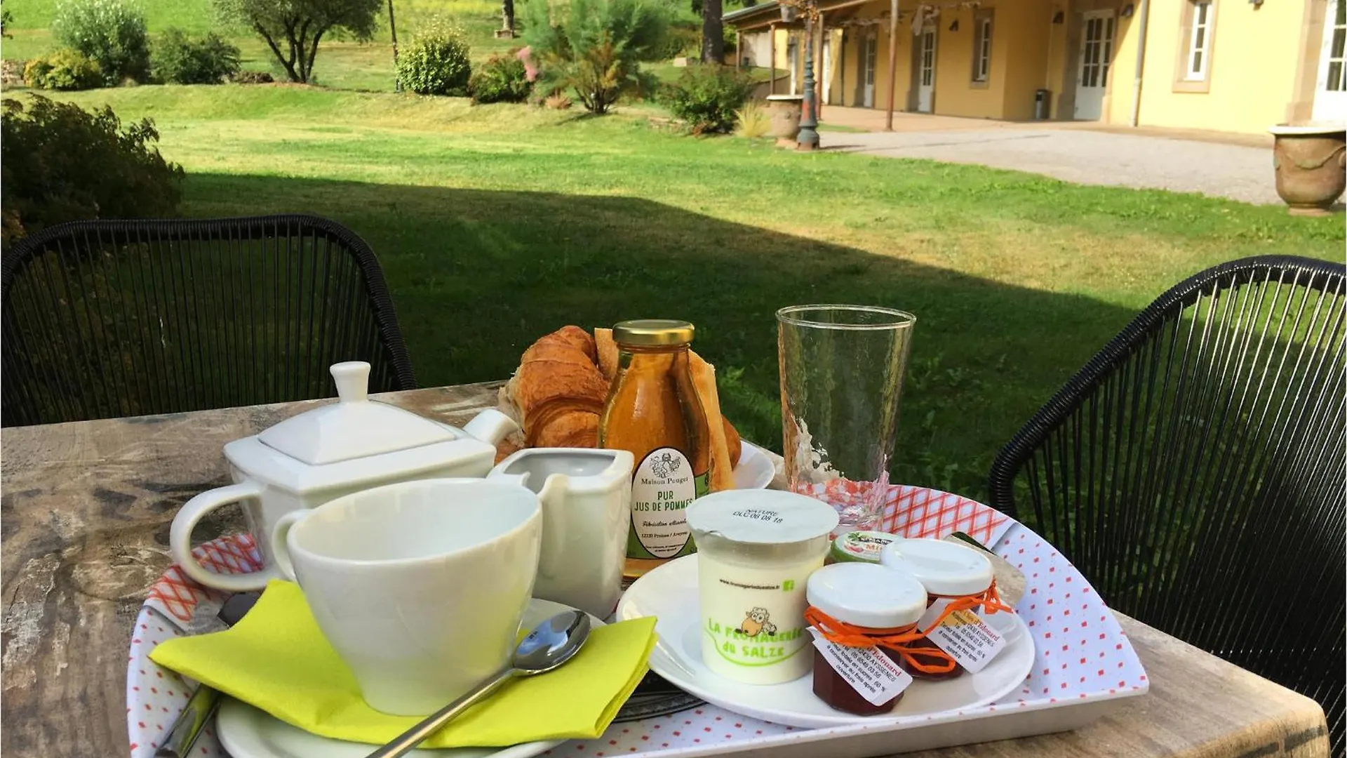 Amazing Apartment In Saint-Affrique With Wifi Francja