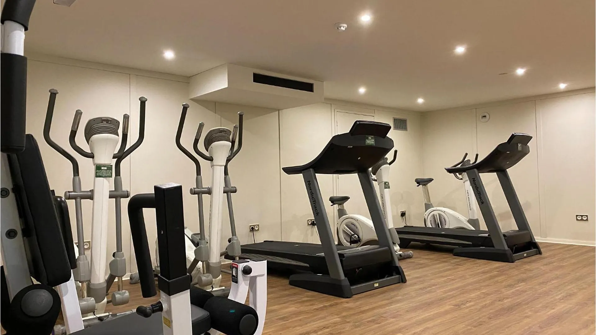 Amazing Apartment In Saint-Affrique With Wifi